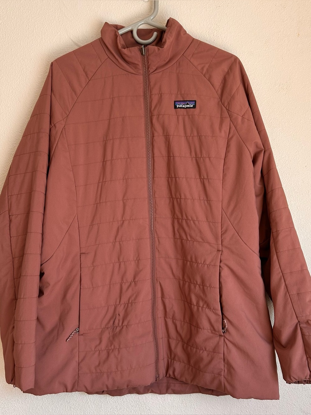 Patagonia Womens XL Mauve Puffer Jacket - Picture 10 of 10